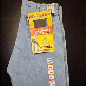 Wrangler Mens Cowboy Cut Original Fit Jeans Light Wash 1013MWZGH 30x34 NWT
